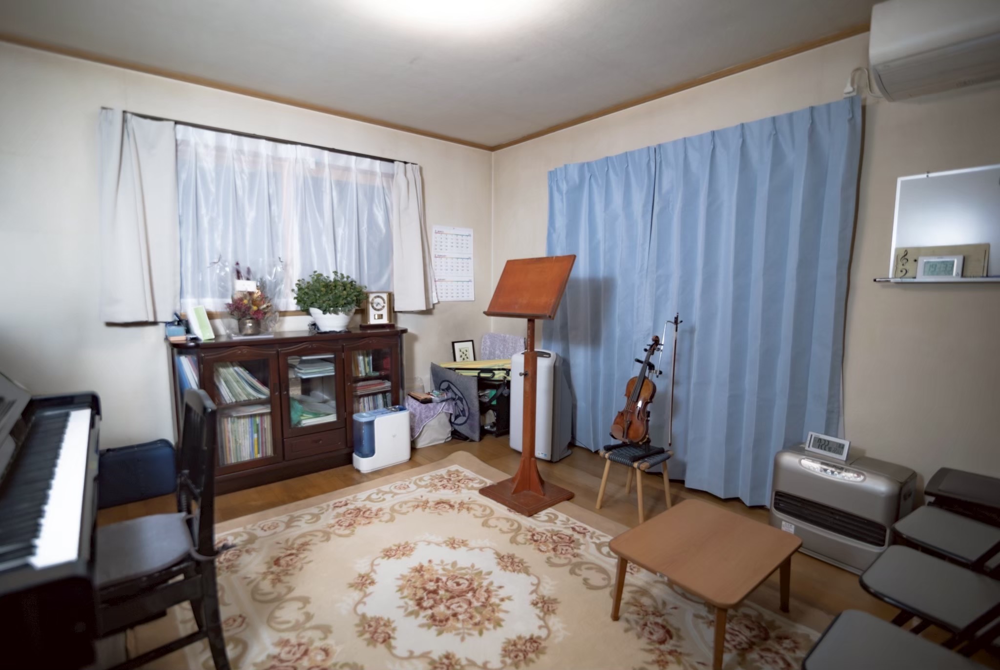 折尾教室の内装